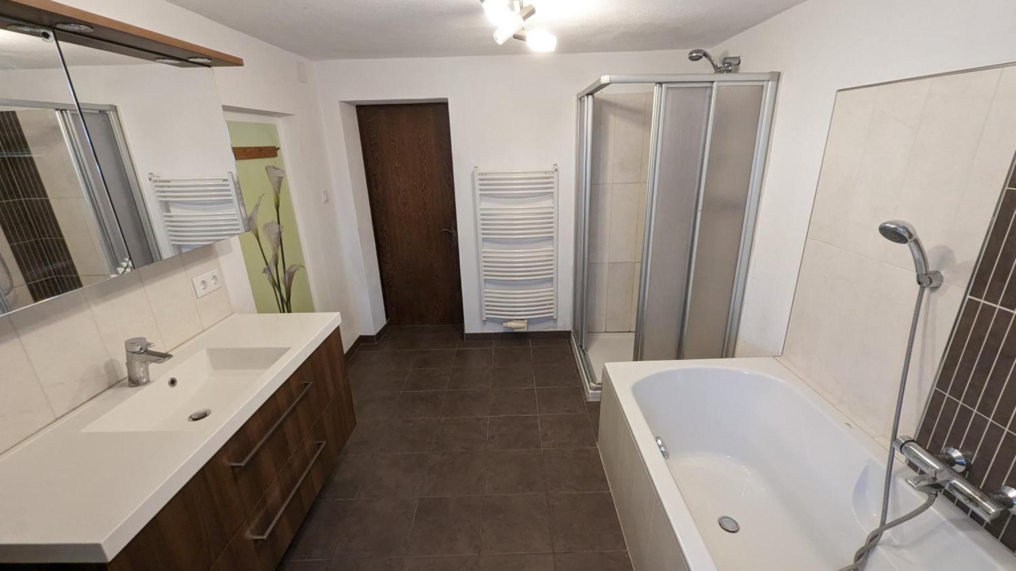 Holiday home Private Escape - Ideal For Up To 8 Guests *